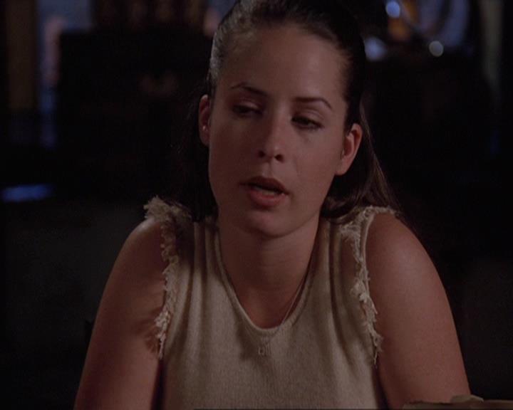 Charmed-Online-dot-409MuseToMyEars1580.jpg