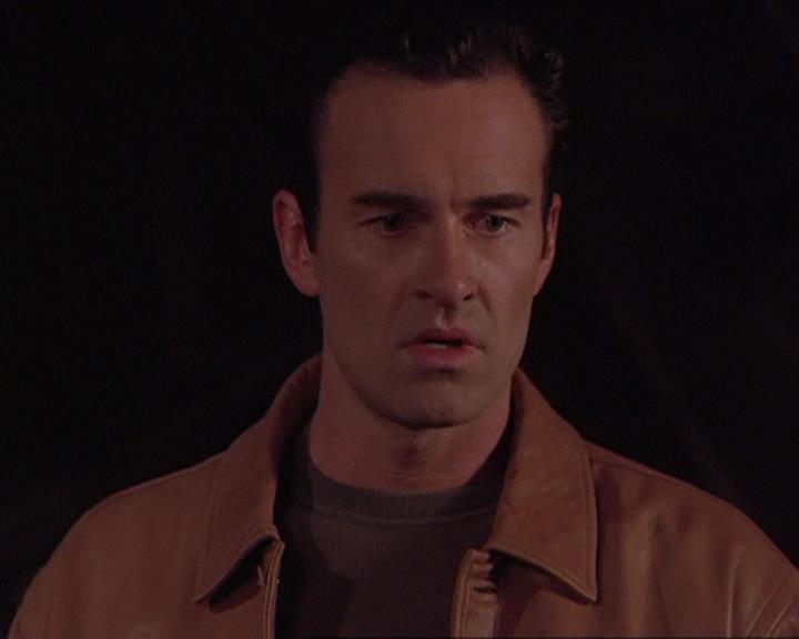 Charmed-Online-dot-409MuseToMyEars1604.jpg
