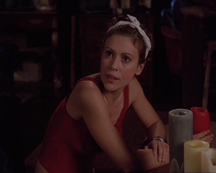 Charmed-Online-dot-409MuseToMyEars1615.jpg