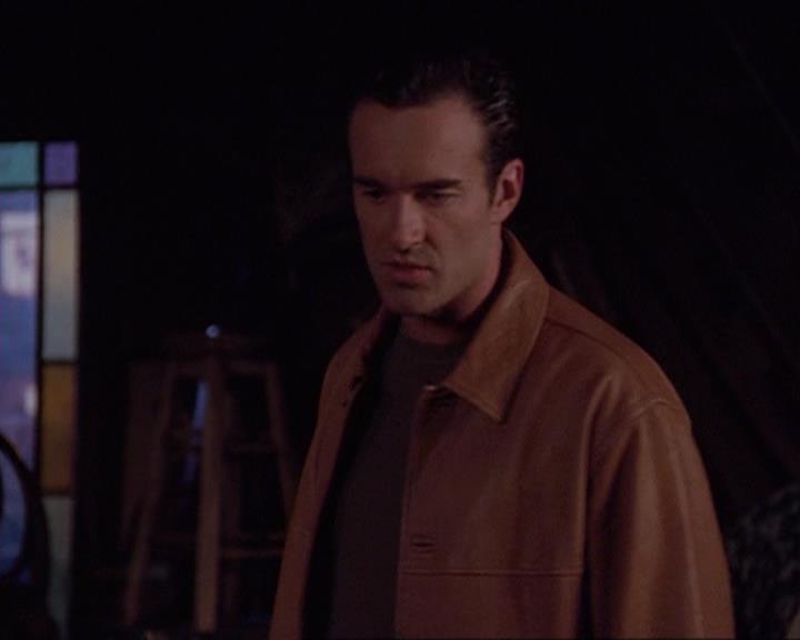 Charmed-Online-dot-409MuseToMyEars1618.jpg