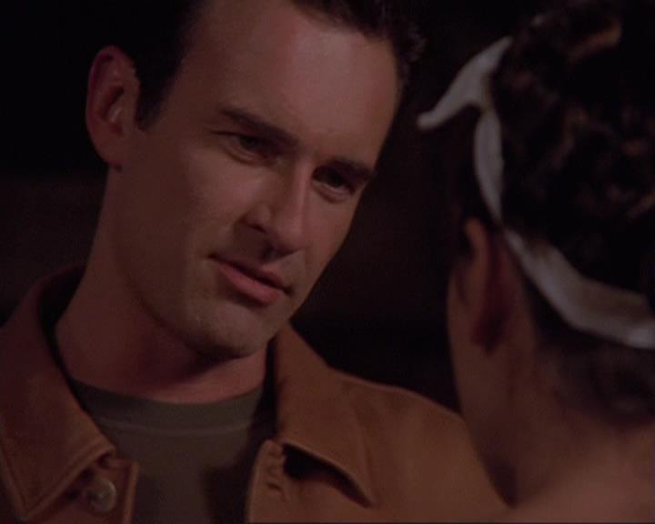 Charmed-Online-dot-409MuseToMyEars1629.jpg