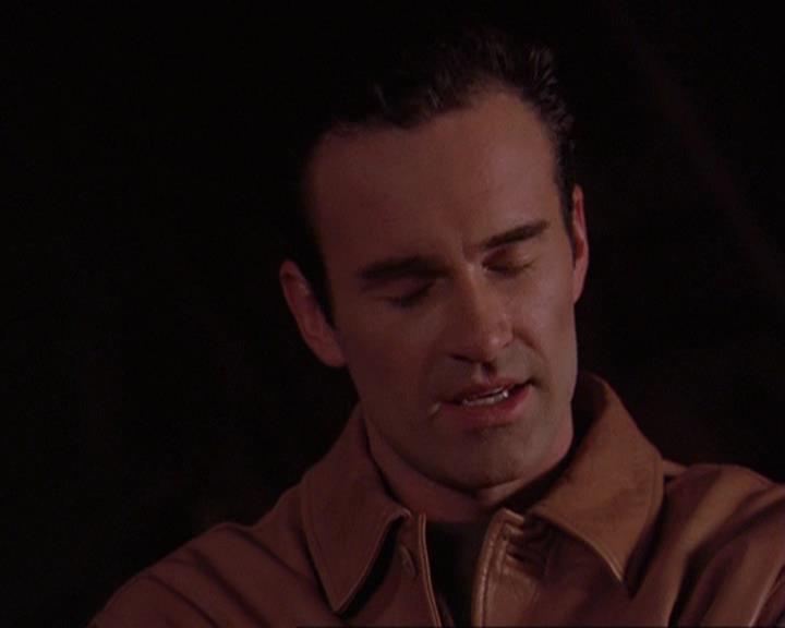 Charmed-Online-dot-409MuseToMyEars1703.jpg