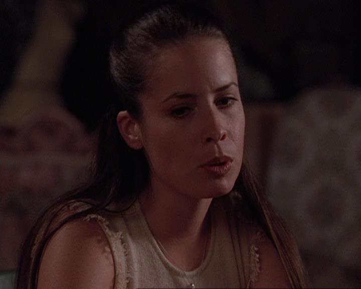 Charmed-Online-dot-409MuseToMyEars1726.jpg