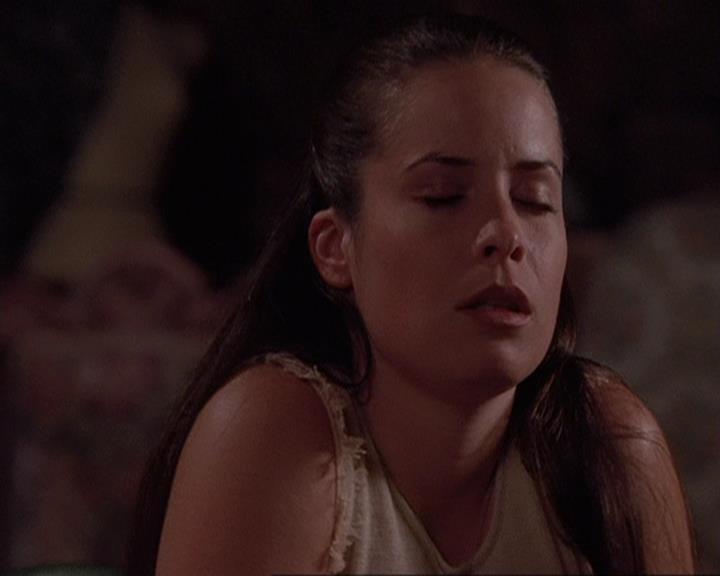 Charmed-Online-dot-409MuseToMyEars1738.jpg