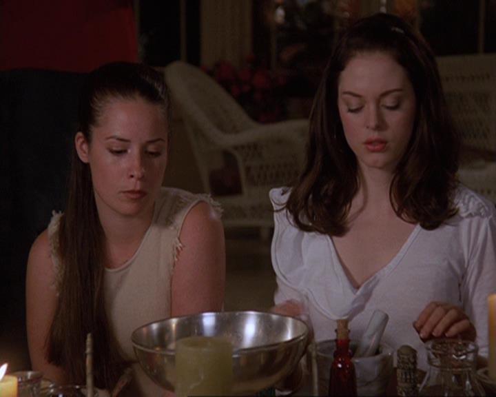 Charmed-Online-dot-409MuseToMyEars1815.jpg