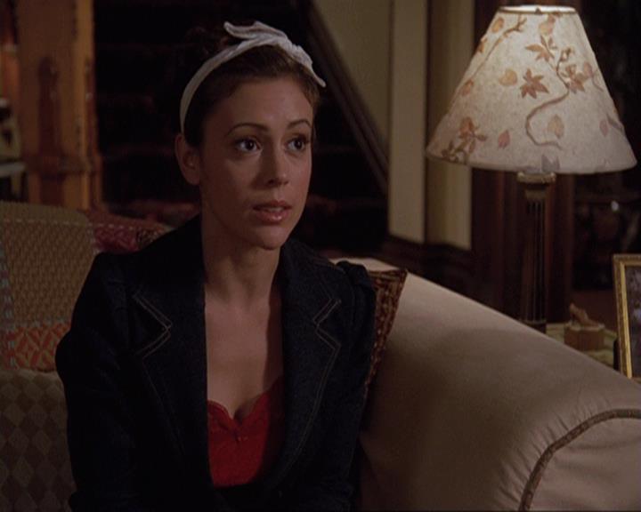 Charmed-Online-dot-409MuseToMyEars1816.jpg