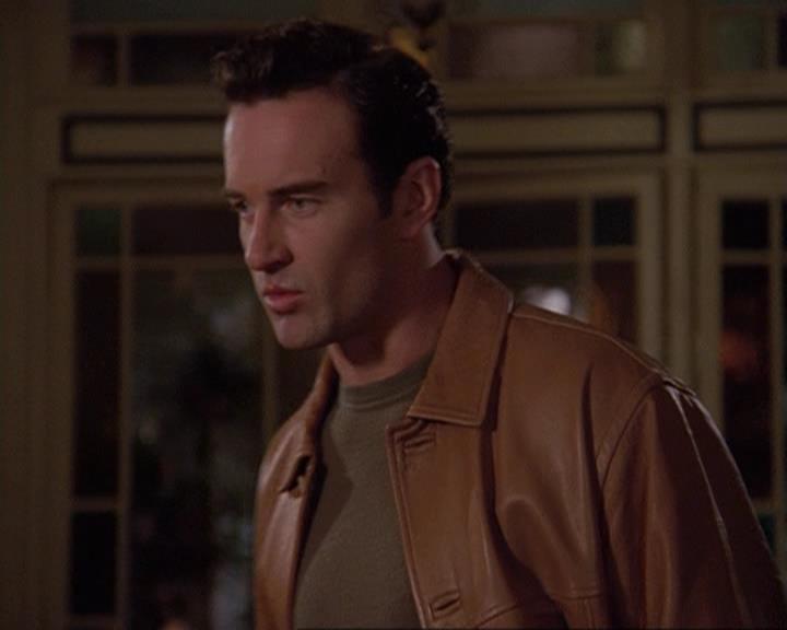 Charmed-Online-dot-409MuseToMyEars1823.jpg