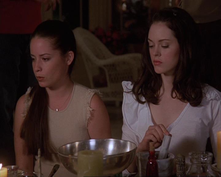 Charmed-Online-dot-409MuseToMyEars1826.jpg
