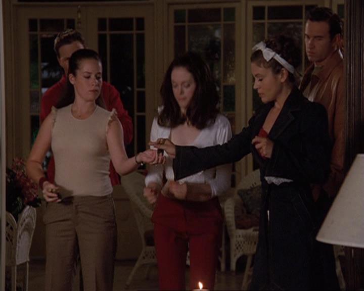 Charmed-Online-dot-409MuseToMyEars1868.jpg