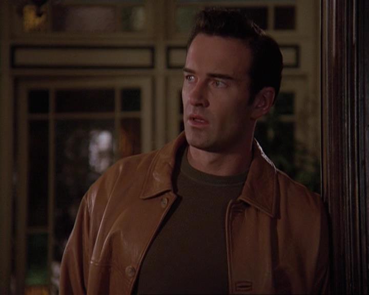Charmed-Online-dot-409MuseToMyEars1885.jpg