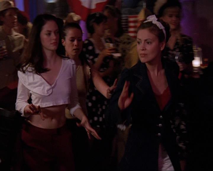 Charmed-Online-dot-409MuseToMyEars2030.jpg