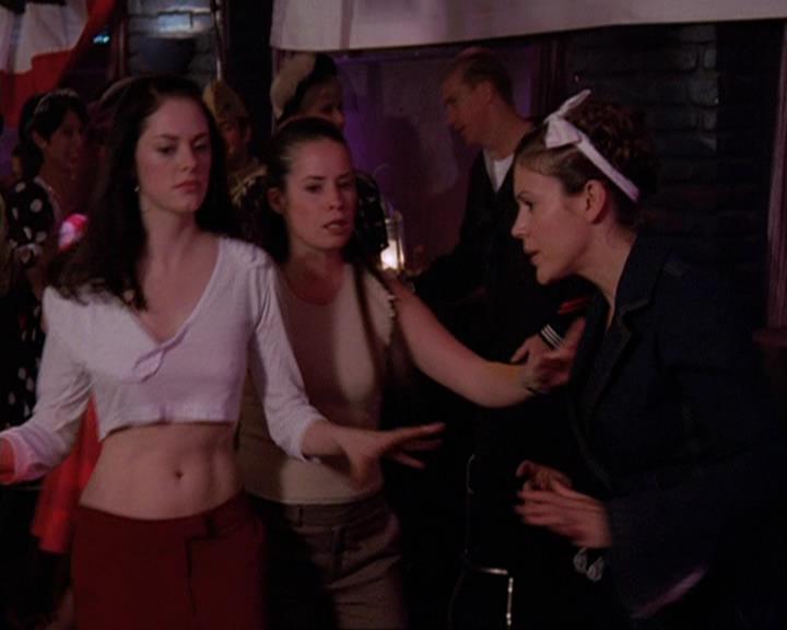 Charmed-Online-dot-409MuseToMyEars2031.jpg