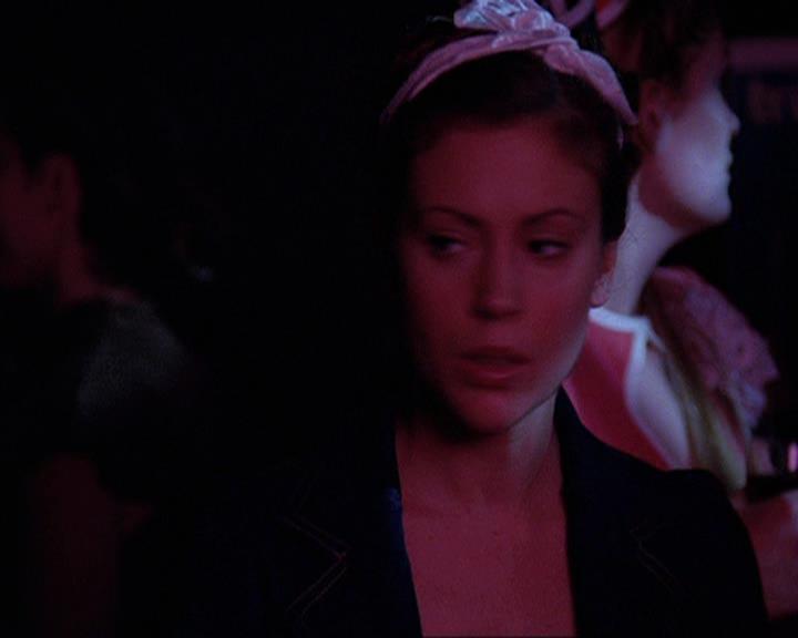 Charmed-Online-dot-409MuseToMyEars2059.jpg