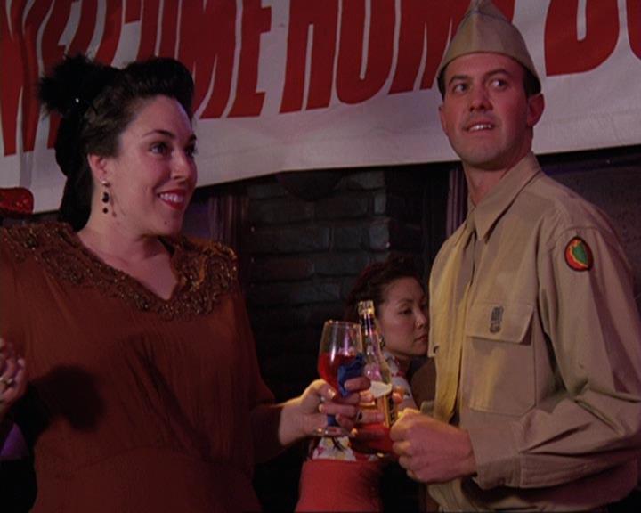 Charmed-Online-dot-409MuseToMyEars2096.jpg