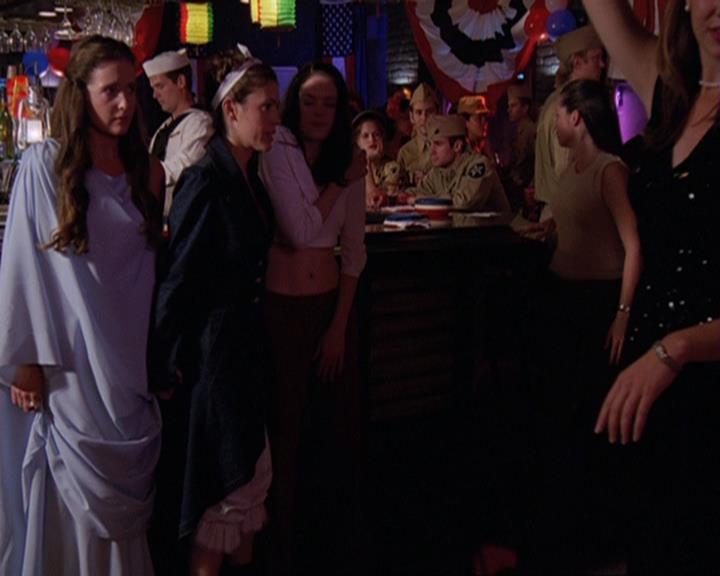 Charmed-Online-dot-409MuseToMyEars2100.jpg