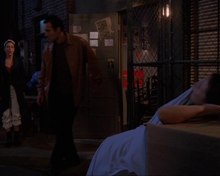 Charmed-Online-dot-409MuseToMyEars2130.jpg