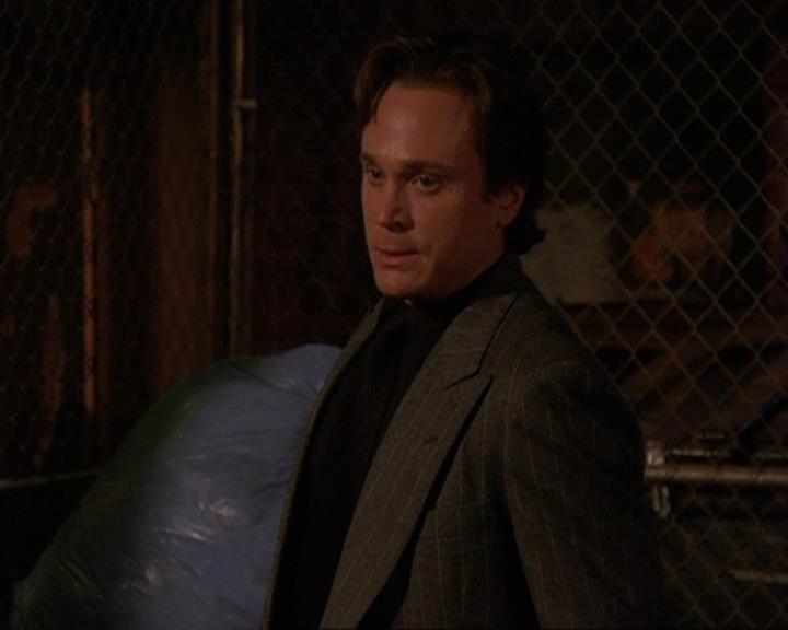 Charmed-Online-dot-409MuseToMyEars2150.jpg