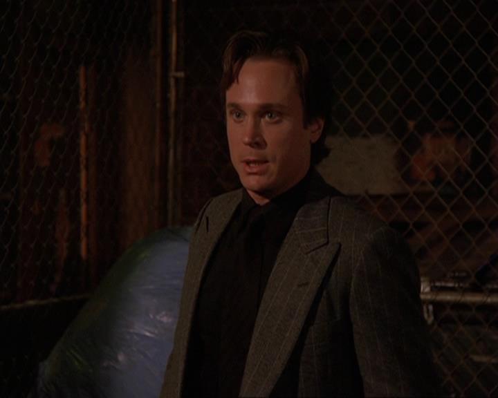 Charmed-Online-dot-409MuseToMyEars2153.jpg