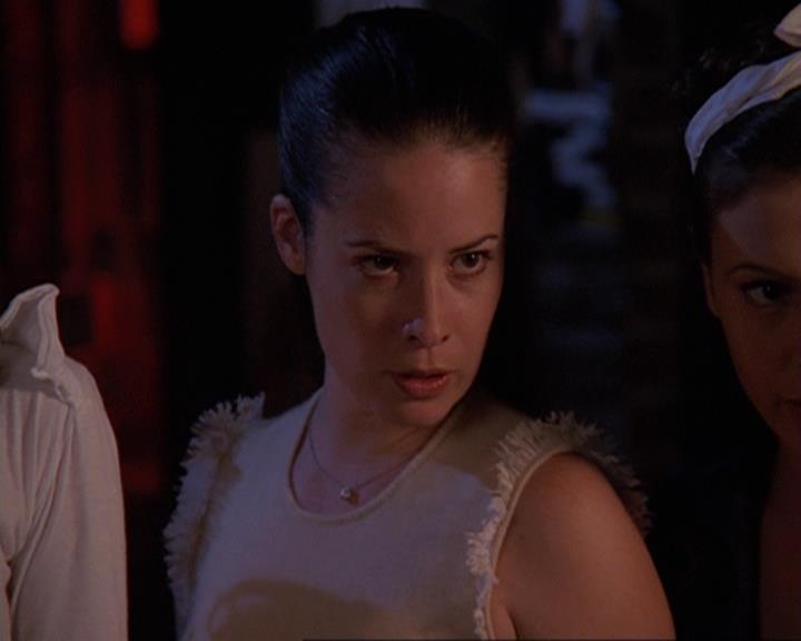 Charmed-Online-dot-409MuseToMyEars2156.jpg
