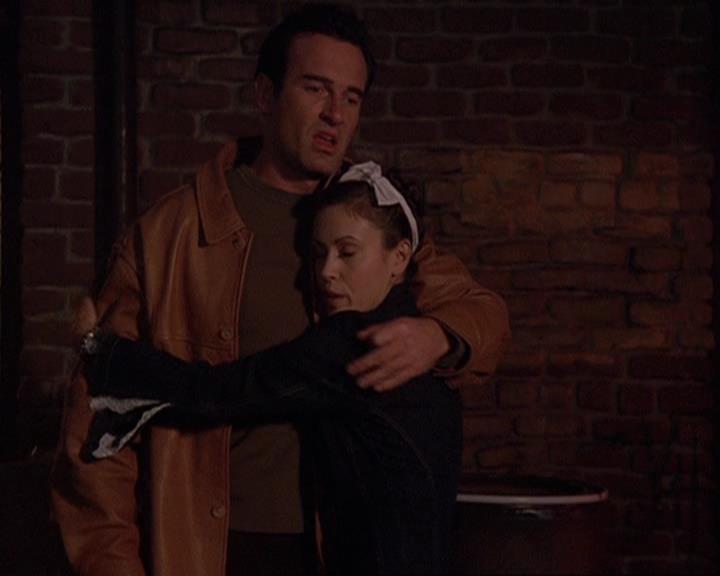 Charmed-Online-dot-409MuseToMyEars2179.jpg