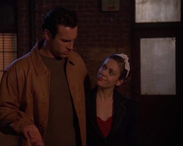 Charmed-Online-dot-409MuseToMyEars2185.jpg
