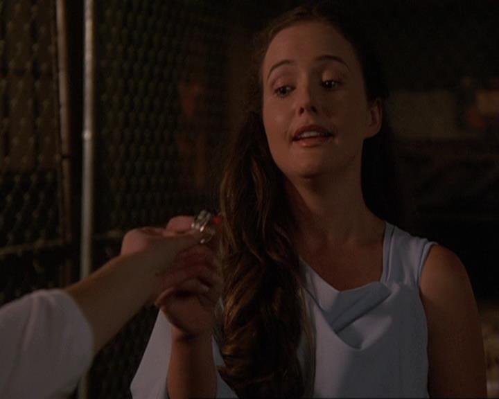 Charmed-Online-dot-409MuseToMyEars2202.jpg