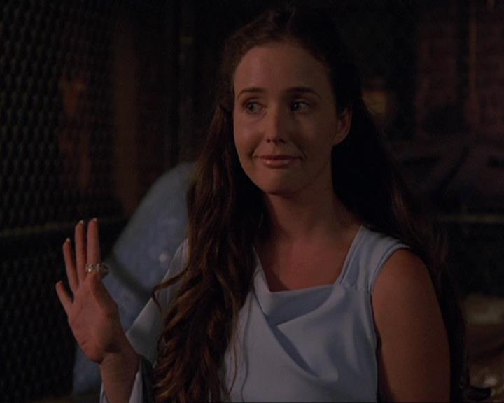 Charmed-Online-dot-409MuseToMyEars2226.jpg