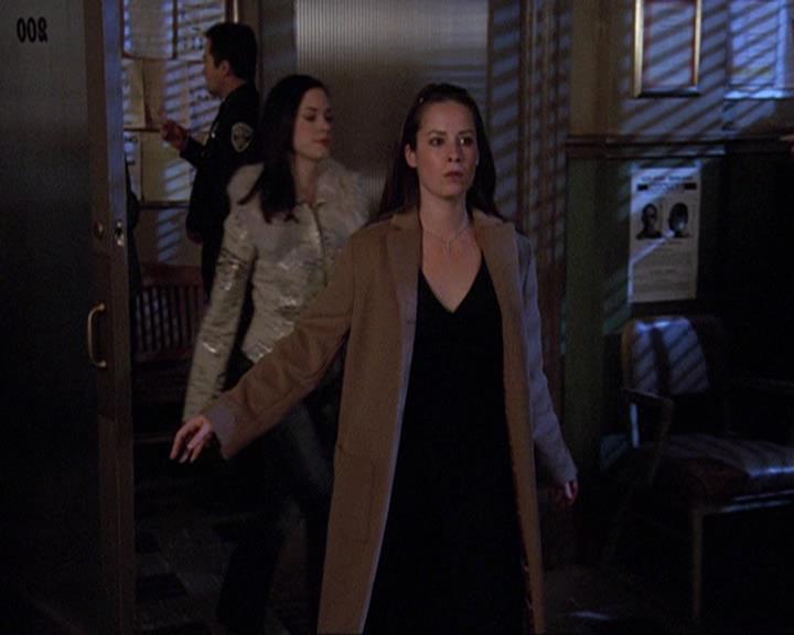 Charmed-Online-dot-410APaigeFromThePast0062.jpg