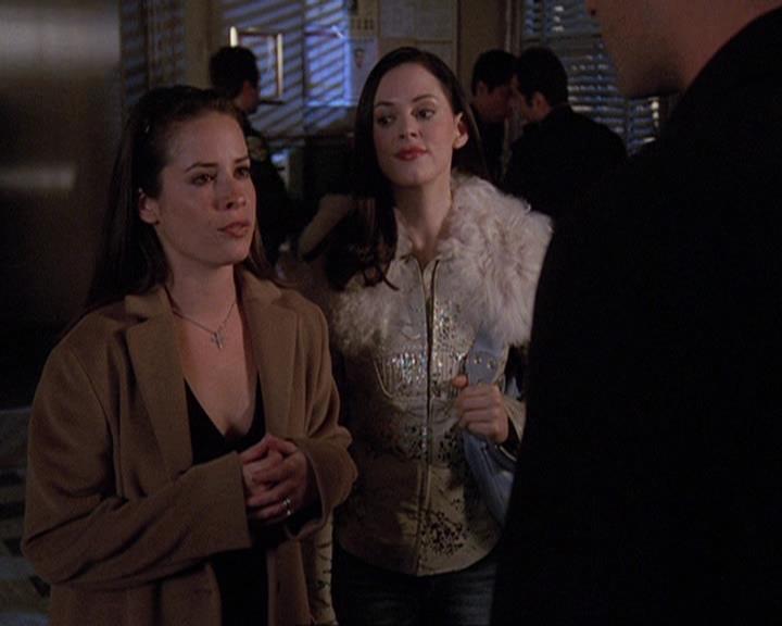 Charmed-Online-dot-410APaigeFromThePast0068.jpg
