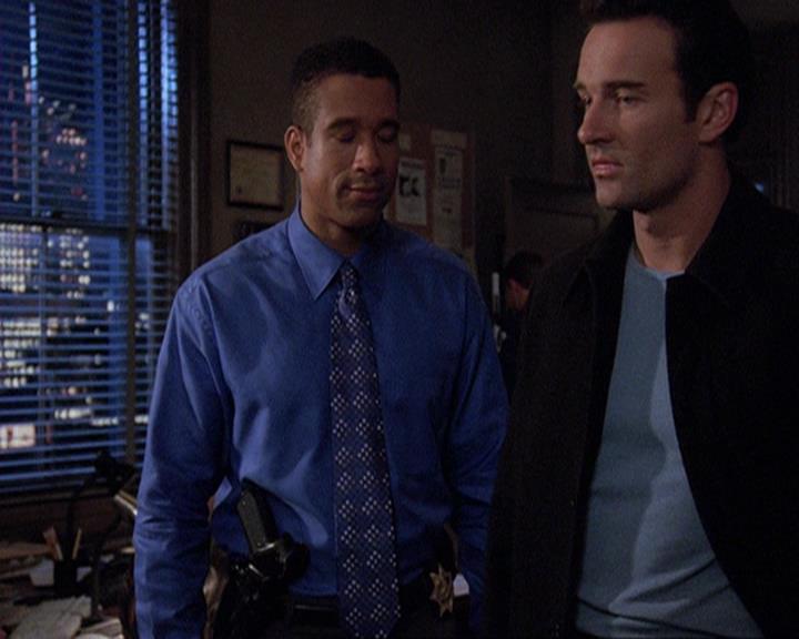 Charmed-Online-dot-410APaigeFromThePast0075.jpg