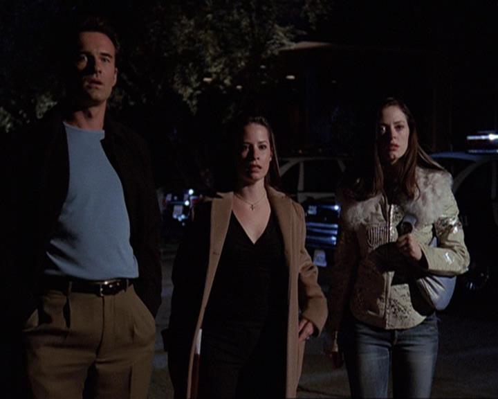 Charmed-Online-dot-410APaigeFromThePast0096.jpg