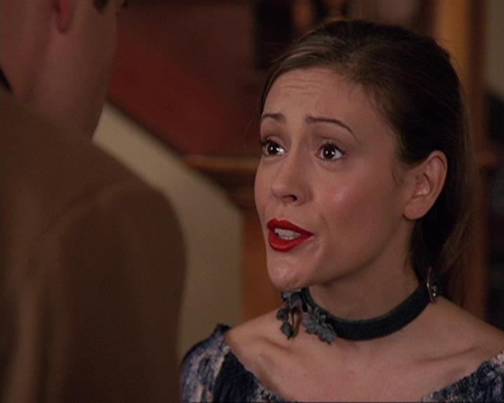 Charmed-Online-dot-410APaigeFromThePast0235.jpg