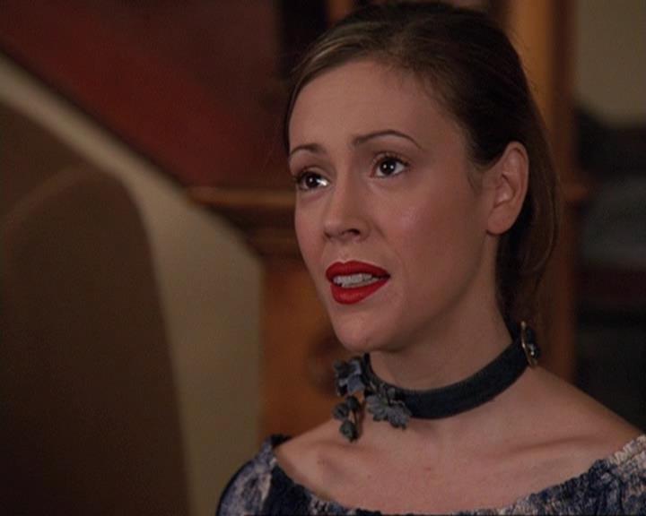 Charmed-Online-dot-410APaigeFromThePast0240.jpg