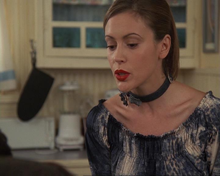 Charmed-Online-dot-410APaigeFromThePast0321.jpg