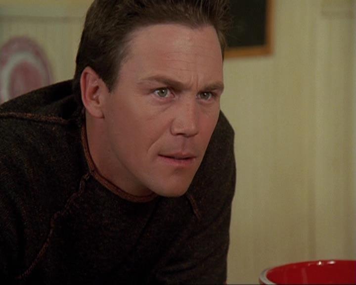 Charmed-Online-dot-410APaigeFromThePast0349.jpg