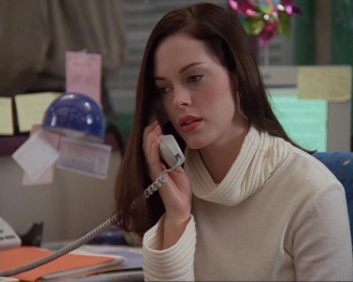 Charmed-Online-dot-410APaigeFromThePast0370.jpg