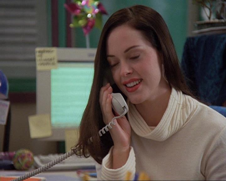 Charmed-Online-dot-410APaigeFromThePast0373.jpg