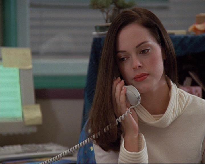 Charmed-Online-dot-410APaigeFromThePast0377.jpg
