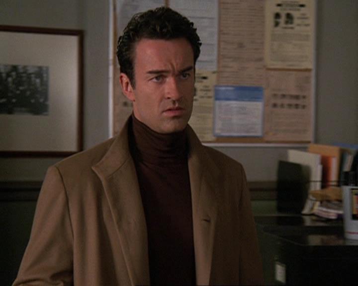 Charmed-Online-dot-410APaigeFromThePast0475.jpg