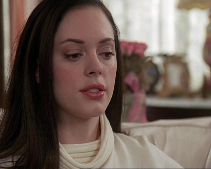 Charmed-Online-dot-410APaigeFromThePast0507.jpg