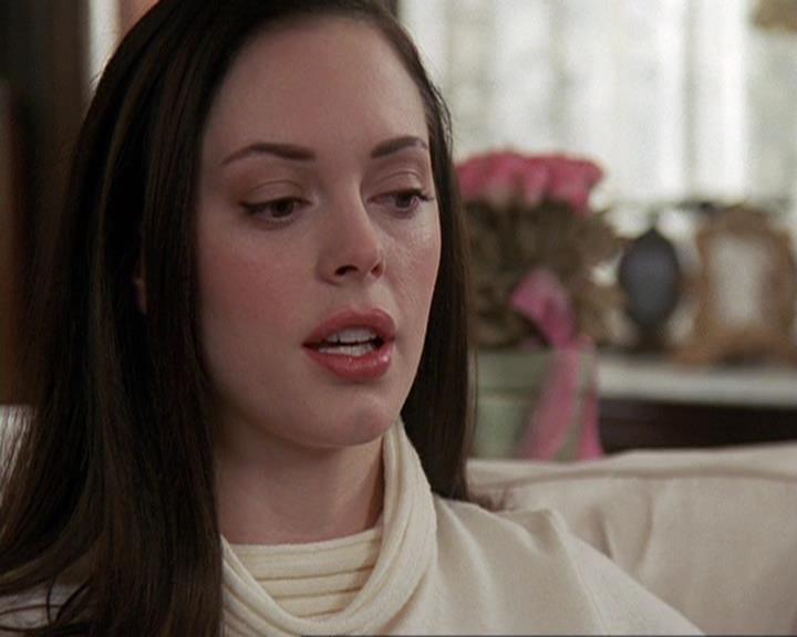 Charmed-Online-dot-410APaigeFromThePast0508.jpg