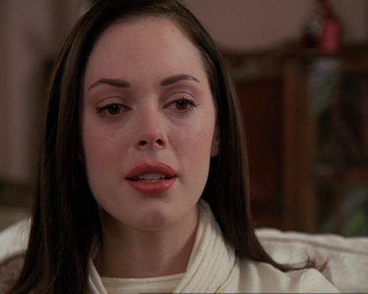 Charmed-Online-dot-410APaigeFromThePast0568.jpg