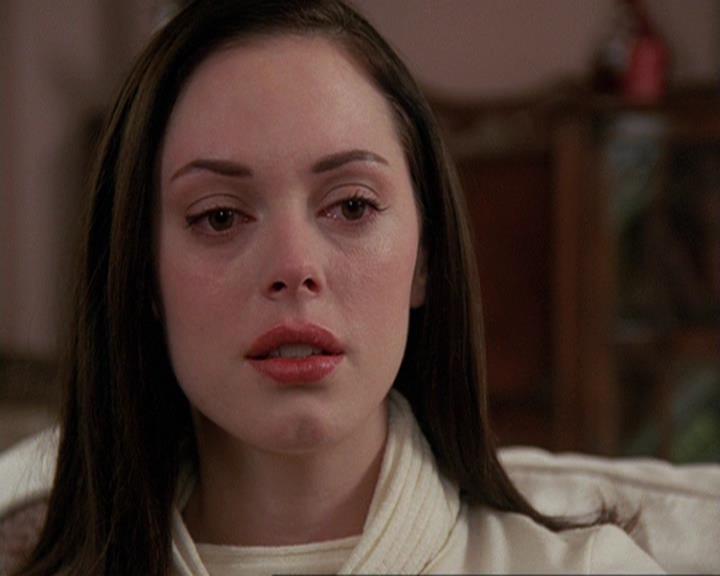 Charmed-Online-dot-410APaigeFromThePast0569.jpg