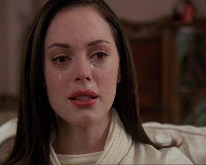 Charmed-Online-dot-410APaigeFromThePast0625.jpg