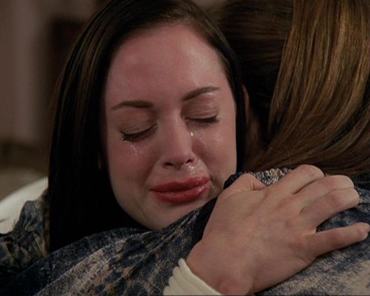 Charmed-Online-dot-410APaigeFromThePast0655.jpg