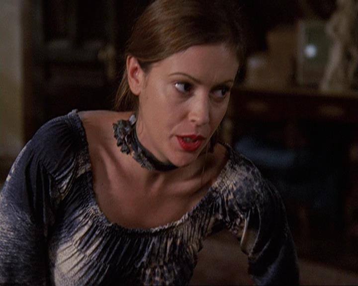 Charmed-Online-dot-410APaigeFromThePast0672.jpg