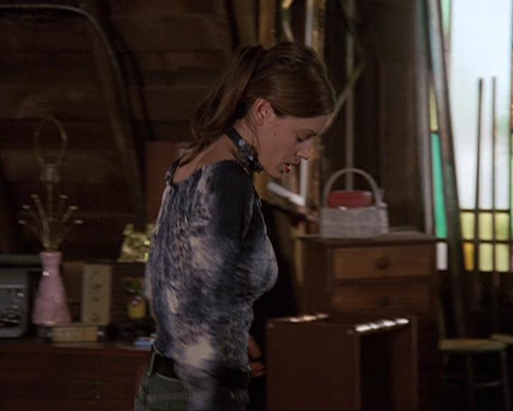 Charmed-Online-dot-410APaigeFromThePast0676.jpg