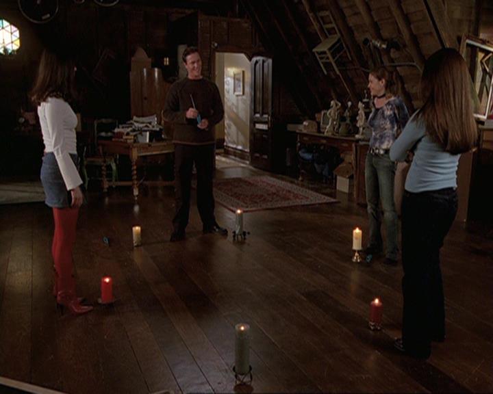 Charmed-Online-dot-410APaigeFromThePast0691.jpg