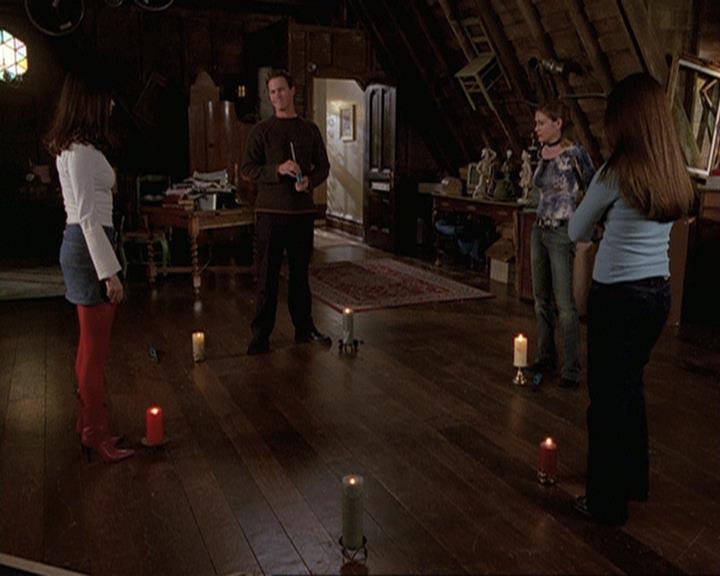 Charmed-Online-dot-410APaigeFromThePast0693.jpg