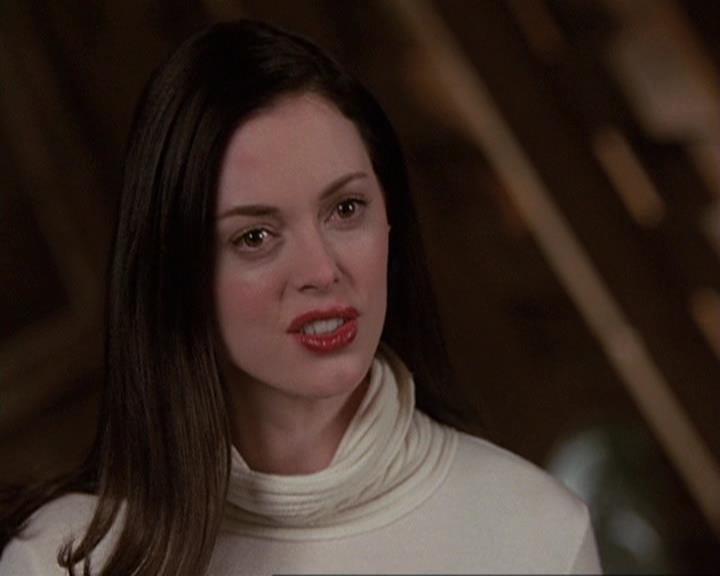 Charmed-Online-dot-410APaigeFromThePast0697.jpg